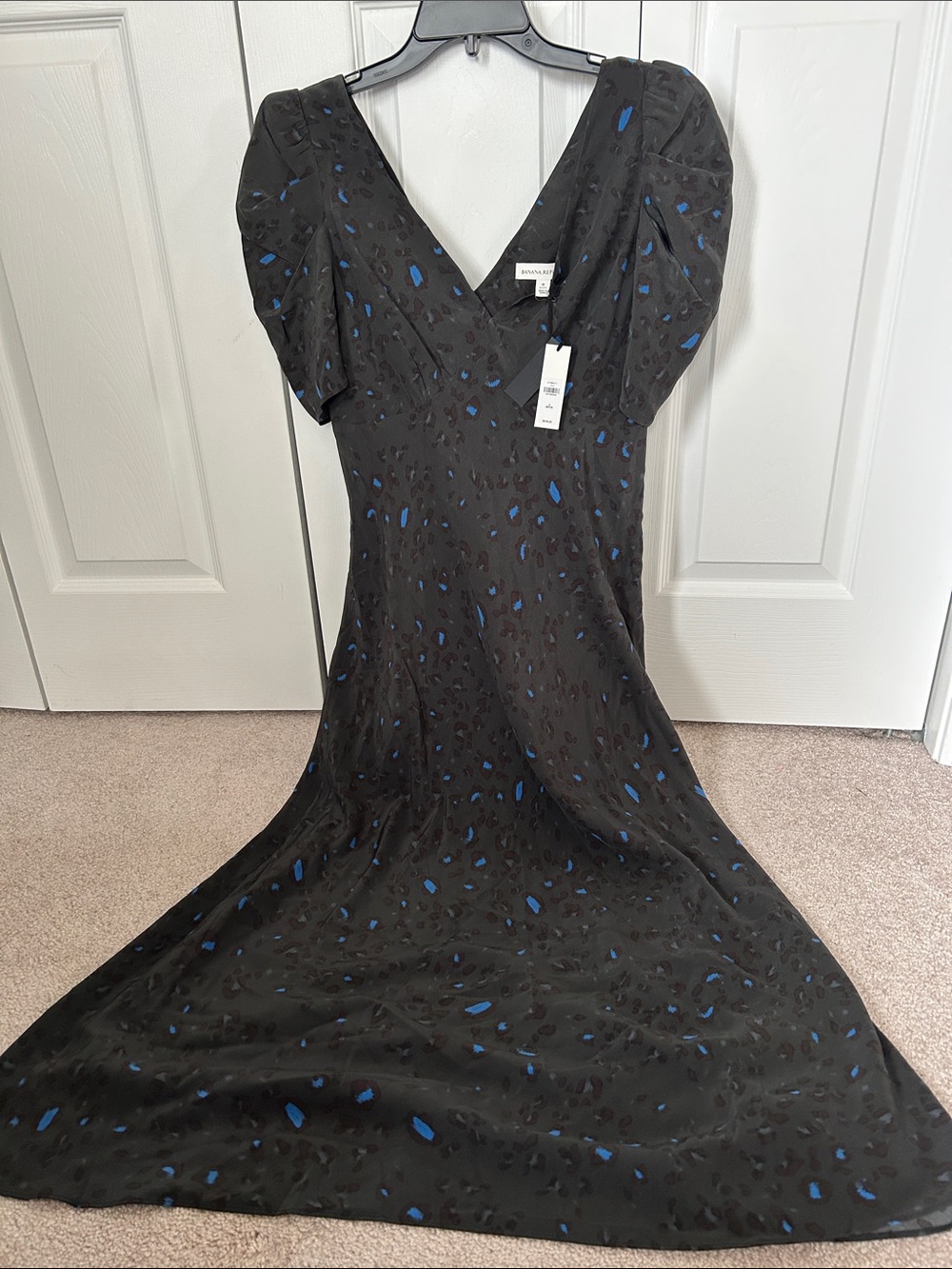 Banana Republic Matte Silk Maxi Dress 8P NWT